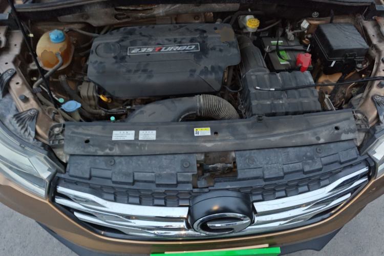 Used GAC Trumpchi GS4 2017 235T Manual Two-Wheel Drive Luxury Edition Engine Bay