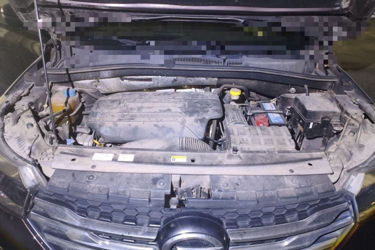 Used GAC Trumpchi GS4 2017 235T G-DCT Two-Wheel Drive Elite Edition Engine Bay