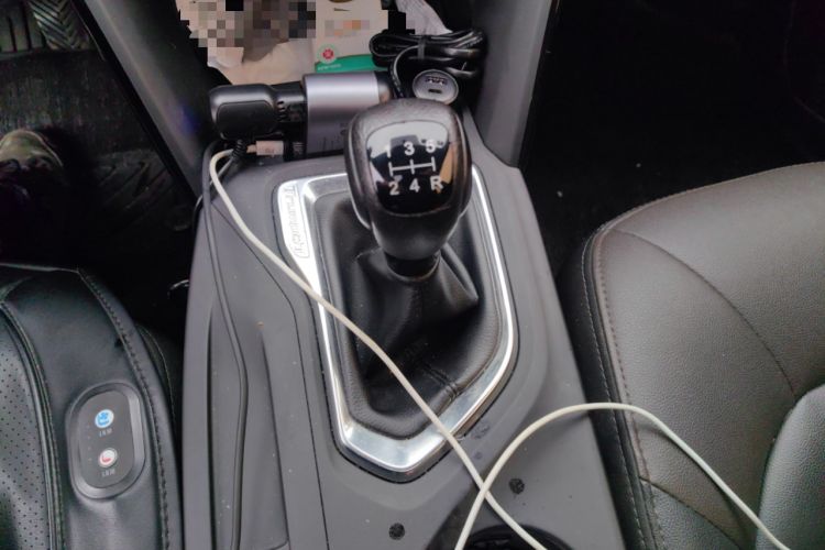 Used GAC Trumpchi GS4 2017 200T Manual Two-Wheel Drive Elite Edition Gear Lever