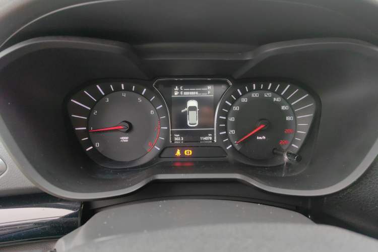 Used GAC Trumpchi GS4 2017 200T Manual Two-Wheel Drive Elite Edition Instrument Cluster