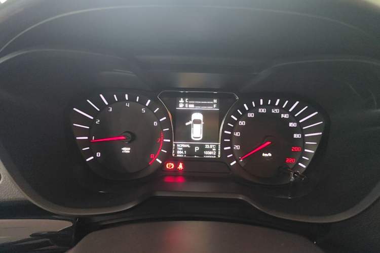 Used GAC Trumpchi GS4 2017 235T Automatic Two-Wheel Drive Luxury Smart Connectivity Version Instrument Cluster