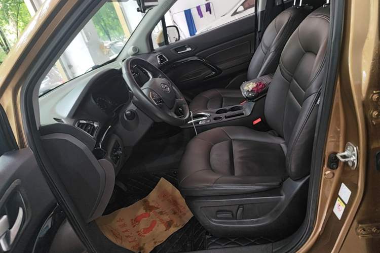 Used GAC Trumpchi GS4 2017 235T Automatic Two-Wheel Drive Luxury Smart Connectivity Version Left Front Seat
