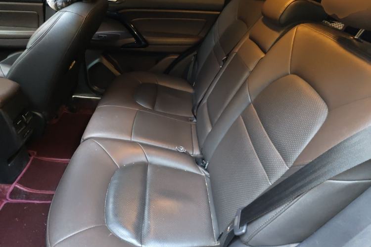 Used GAC Trumpchi GS4 2017 235T Automatic Two-Wheel Drive Luxury Smart Connectivity Version Left Rear Seat
