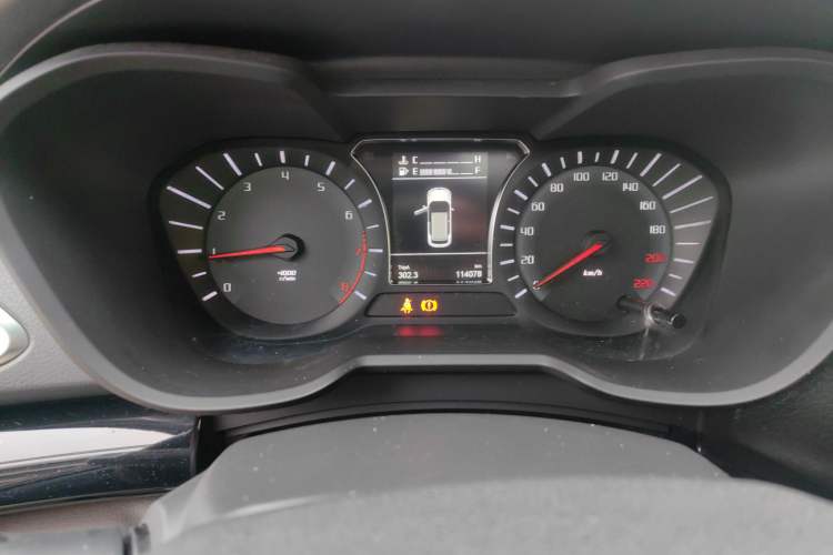 Used GAC Trumpchi GS4 2017 200T Manual Two-Wheel Drive Elite Edition Odometer Close Up