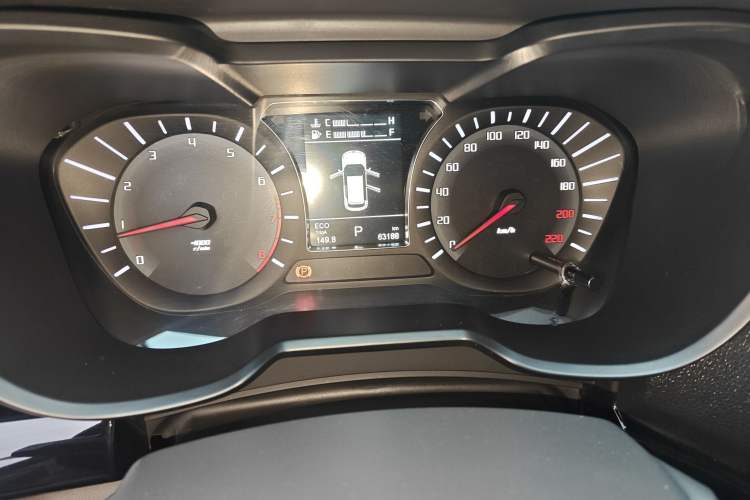 Used GAC Trumpchi GS4 2017 235T Automatic Two-Wheel Drive Elite Edition Odometer Close Up
