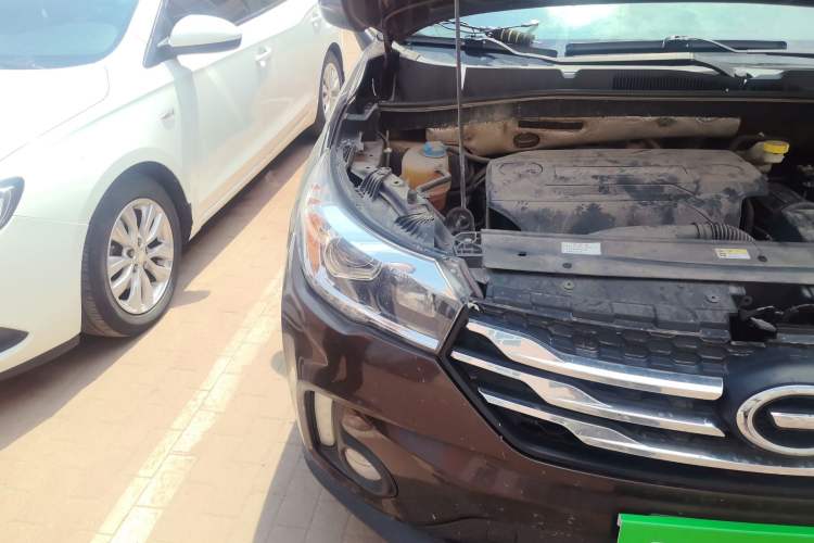 Used GAC Trumpchi GS4 2017 235T Manual Two-Wheel Drive Luxury Edition Right Front Headlight