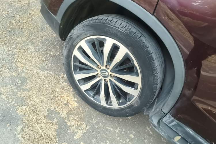 Used GAC Trumpchi GS4 2017 235T Manual Two-Wheel Drive Luxury Edition Right Rear Wheel Hub