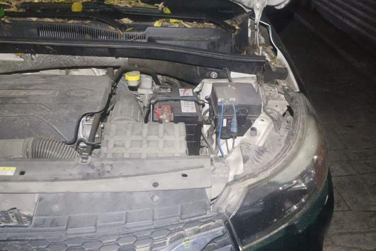 Used GAC Trumpchi GS4 2017 200T G-DCT Two-Wheel Drive Luxury Edition Engine Bay Left
