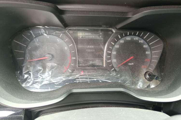 Used GAC Trumpchi GS4 2017 235T Automatic Two-Wheel Drive Luxury Smart Connectivity Version Instrument Cluster
