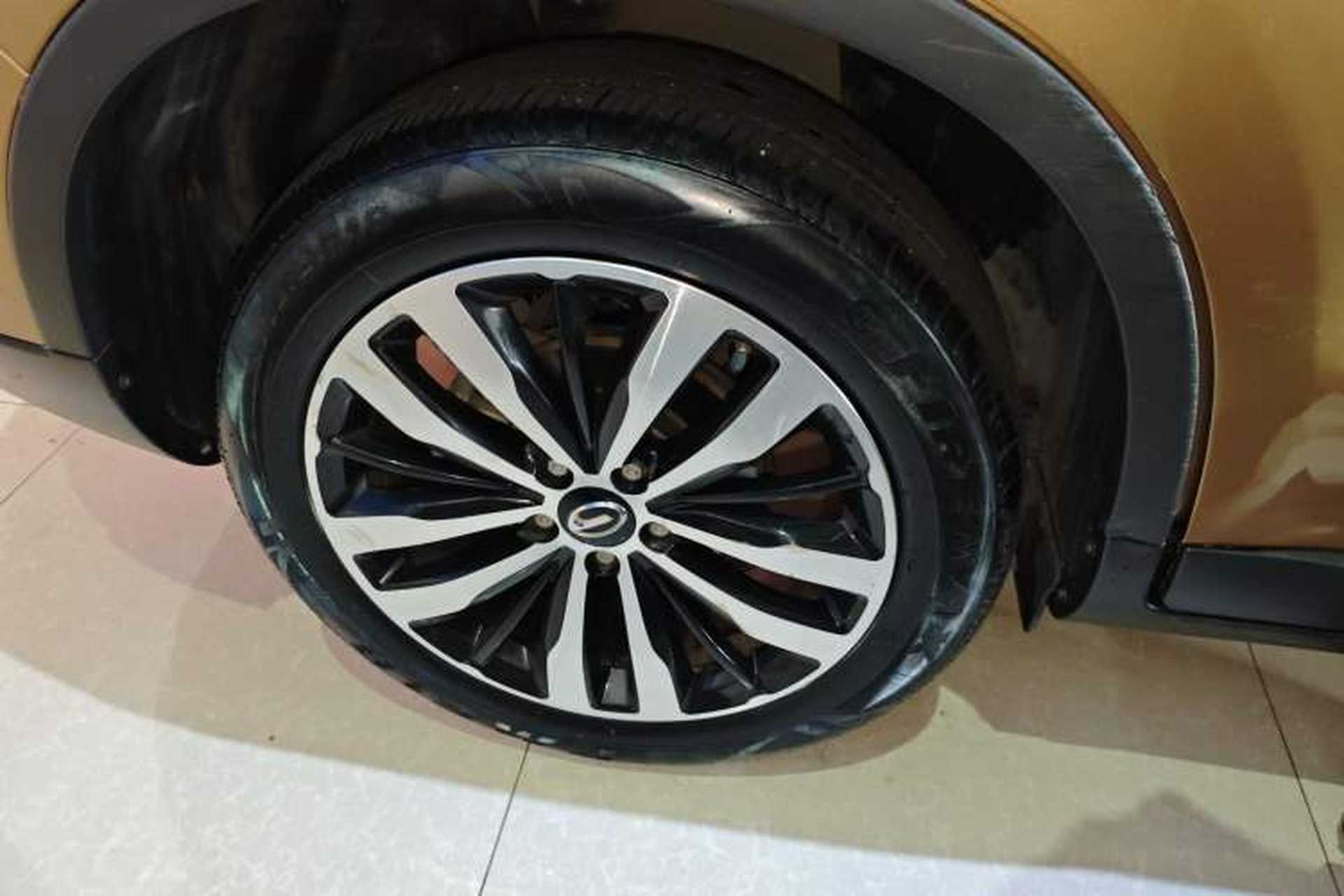 Used GAC Trumpchi GS4 2017 235T Automatic Two-Wheel Drive Luxury Smart Connectivity Version Right Rear Wheel Hub