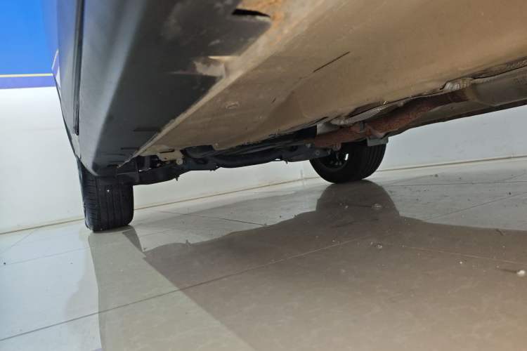 Used GAC Trumpchi GS4 2017 235T Automatic Two-Wheel Drive Luxury Smart Connectivity Version Right Side Sill