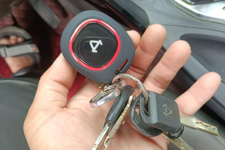 Used GAC Trumpchi GS4 2017 235T Automatic Two-Wheel Drive Luxury Smart Connectivity Version Vehicle Key