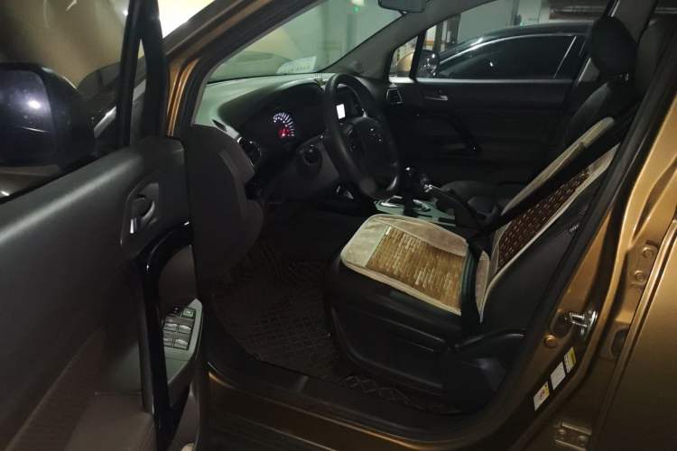 Used GAC Trumpchi GS4 2017 200T Manual Two-Wheel Drive Elite Edition Driver Seat