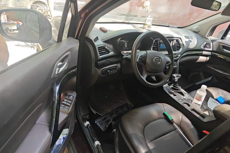 Used GAC Trumpchi GS4 2017 235T Automatic Two-Wheel Drive Elite Edition Driver Seat