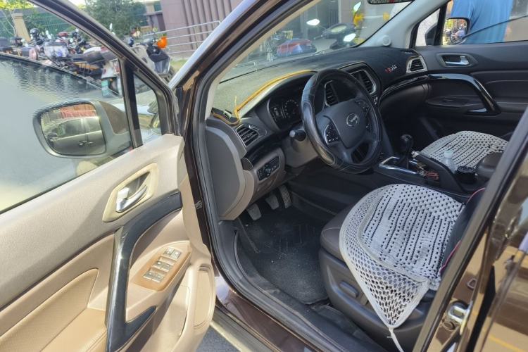 Used GAC Trumpchi GS4 2017 235T Manual Two-Wheel Drive Luxury Edition Driver Seat