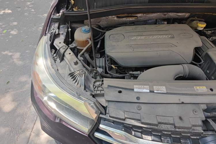 Used GAC Trumpchi GS4 2017 235T Automatic Two-Wheel Drive Elite Edition Engine Bay Right