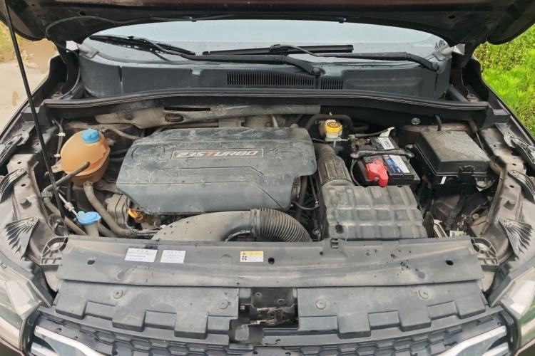 Used GAC Trumpchi GS4 2017 235T Automatic Two-Wheel Drive Elite Edition Engine Bay