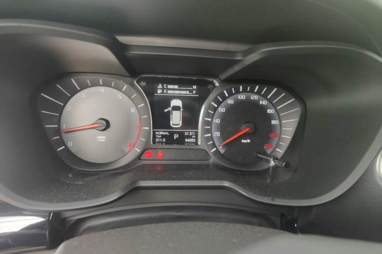 Used GAC Trumpchi GS4 2017 235T Automatic Two-Wheel Drive Luxury Smart Connectivity Version Instrument Cluster