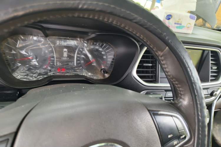Used GAC Trumpchi GS4 2017 235T Manual Two-Wheel Drive Luxury Edition Instrument Cluster