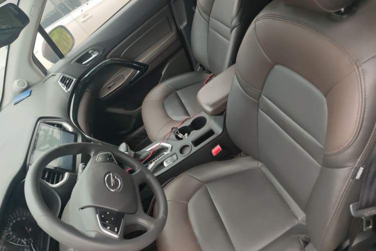Used GAC Trumpchi GS4 2017 235T Automatic Two-Wheel Drive Elite Edition Left Front Seat