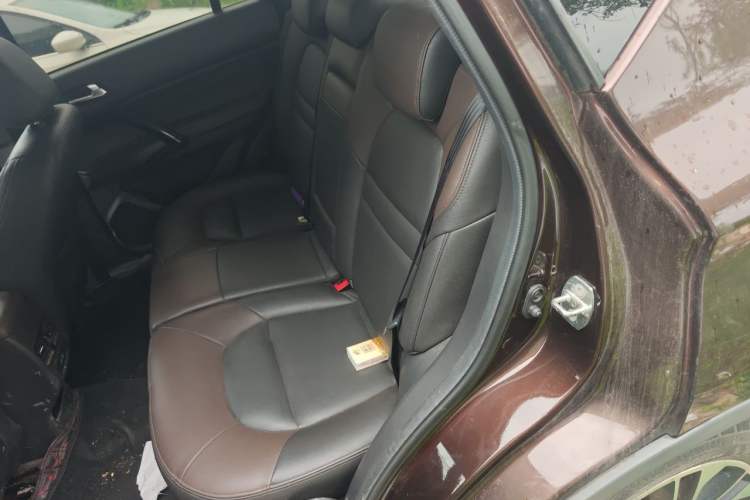 Used GAC Trumpchi GS4 2017 235T Automatic Two-Wheel Drive Elite Edition Left Rear Seat
