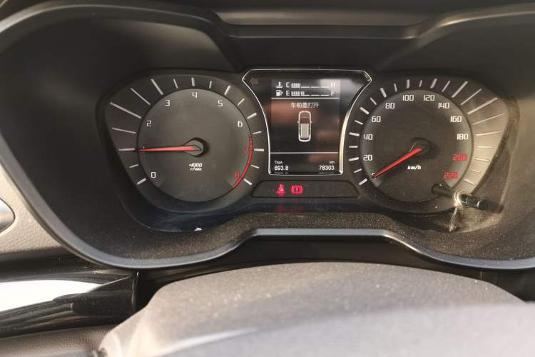 Used GAC Trumpchi GS4 2017 235T Manual Two-Wheel Drive Luxury Edition Odometer Close Up