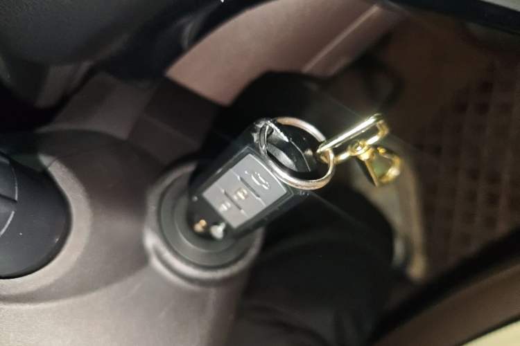 Used GAC Trumpchi GS4 2017 200T Manual Two-Wheel Drive Elite Edition Vehicle Key