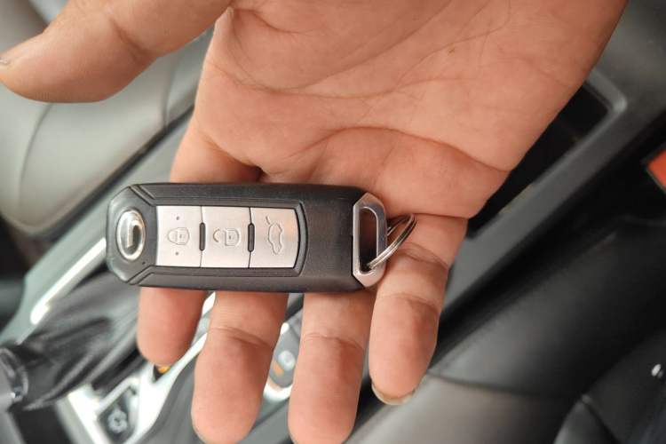 Used GAC Trumpchi GS4 2017 235T Automatic Two-Wheel Drive Elite Edition Vehicle Key