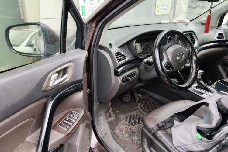 Used GAC Trumpchi GS4 2017 235T Automatic Two-Wheel Drive Luxury Smart Connectivity Version Driver Seat