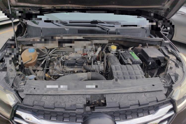 Used GAC Trumpchi GS4 2017 235T Automatic Two-Wheel Drive Luxury Smart Connectivity Version Engine Bay