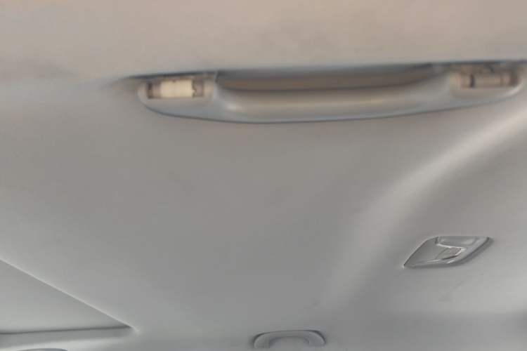 Used GAC Trumpchi GS4 2017 235T Automatic Two-Wheel Drive Luxury Smart Connectivity Version Headliner