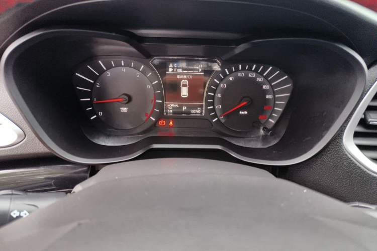 Used GAC Trumpchi GS4 2017 235T Automatic Two-Wheel Drive Elite Edition Instrument Cluster