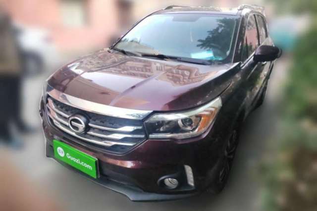 Ojetý GAC Trumpchi GS4 2017 235T Manual Two-Wheel Drive Luxury Edition