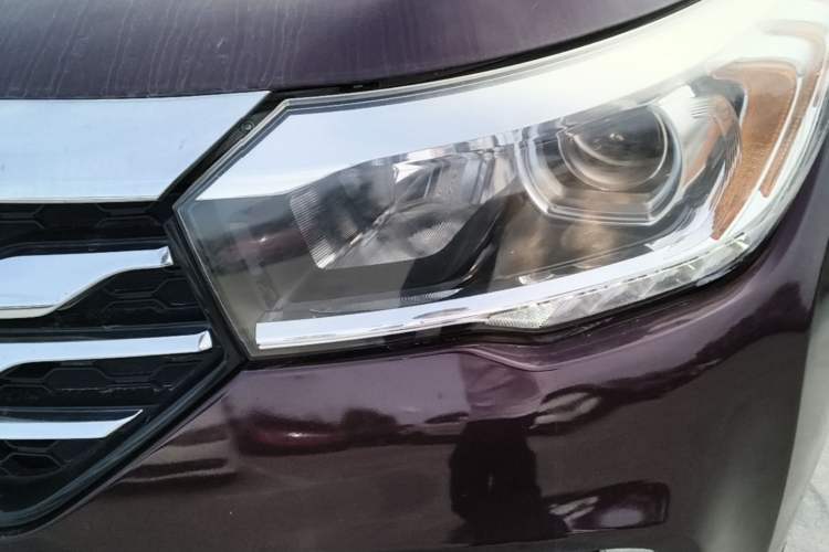 Used GAC Trumpchi GS4 2017 235T Automatic Two-Wheel Drive Elite Edition Left Front Headlight