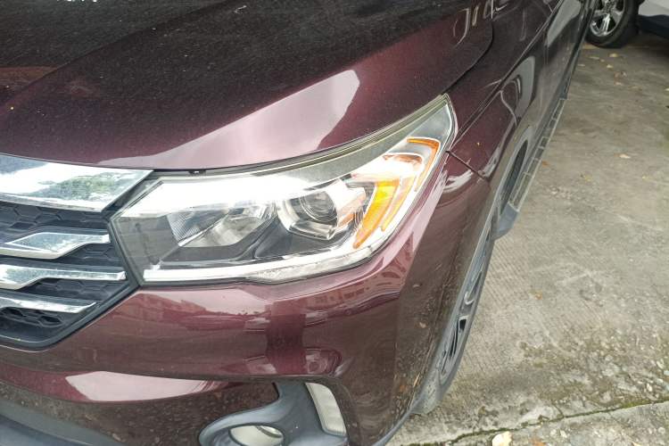 Used GAC Trumpchi GS4 2017 235T Automatic Two-Wheel Drive Elite Edition Left Front Headlight