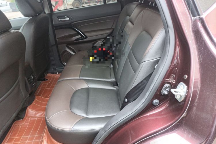 Used GAC Trumpchi GS4 2017 235T Automatic Two-Wheel Drive Elite Edition Left Rear Seat