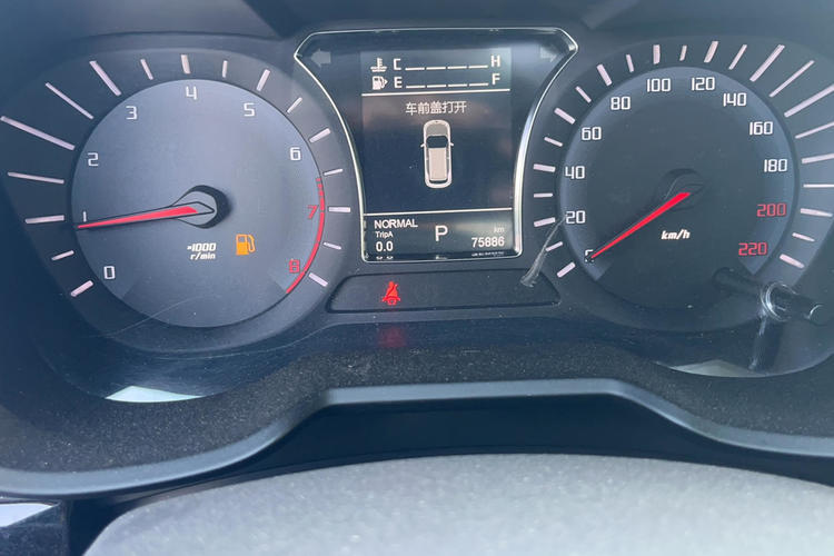 Used GAC Trumpchi GS4 2017 235T Automatic Two-Wheel Drive Elite Edition Odometer Close Up