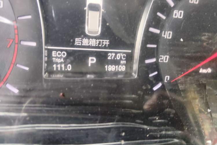 Used GAC Trumpchi GS4 2017 235T Automatic Two-Wheel Drive Luxury Smart Connectivity Version Odometer Close Up