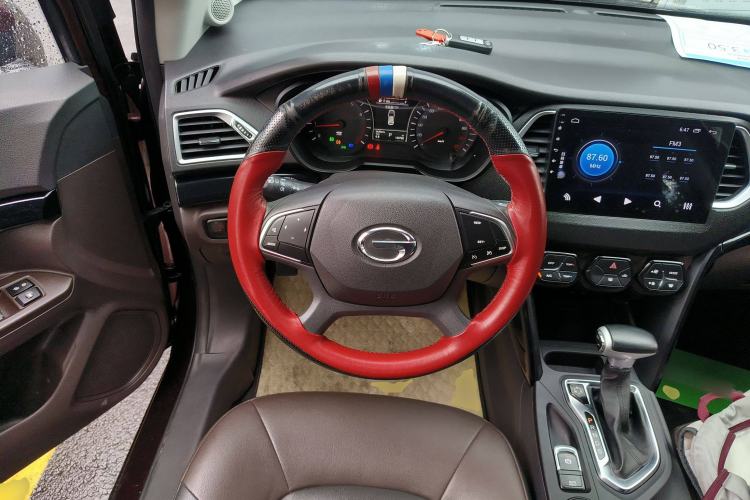 Used GAC Trumpchi GS4 2017 235T Automatic Two-Wheel Drive Elite Edition Steering Wheel