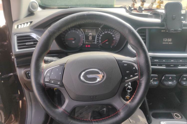 Used GAC Trumpchi GS4 2017 235T Manual Two-Wheel Drive Luxury Edition Steering Wheel