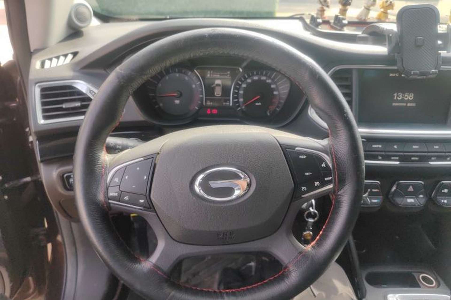 Used GAC Trumpchi GS4 2017 235T Manual Two-Wheel Drive Luxury Edition Steering Wheel