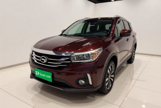 Ojetý GAC Trumpchi GS4 2017 235T Manual Two-Wheel Drive Luxury Edition
