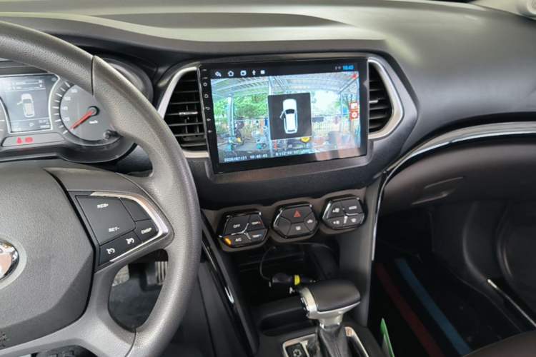 Used GAC Trumpchi GS4 2017 200T G-DCT Two-Wheel Drive Elite Edition Center Console