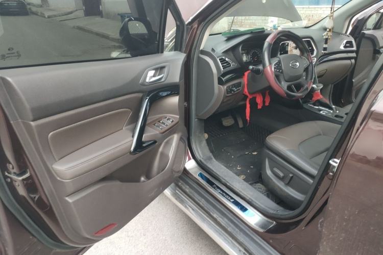 Used GAC Trumpchi GS4 2017 235T G-DCT Two-Wheel Drive Luxury Edition Driver Seat