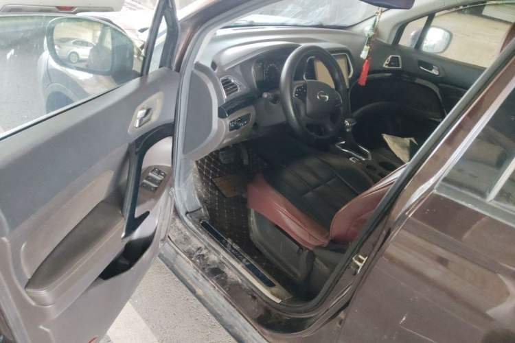 Used GAC Trumpchi GS4 2017 235T Automatic Two-Wheel Drive Elite Edition Driver Seat