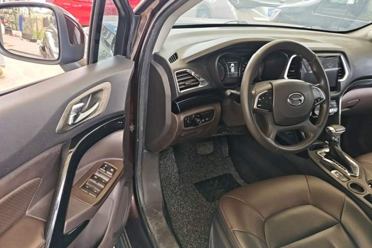 Used GAC Trumpchi GS4 2017 235T Automatic Two-Wheel Drive Elite Edition Driver Seat