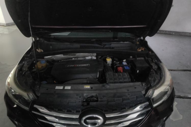 Used GAC Trumpchi GS4 2017 235T Automatic Two-Wheel Drive Luxury Smart Connectivity Version Engine Bay