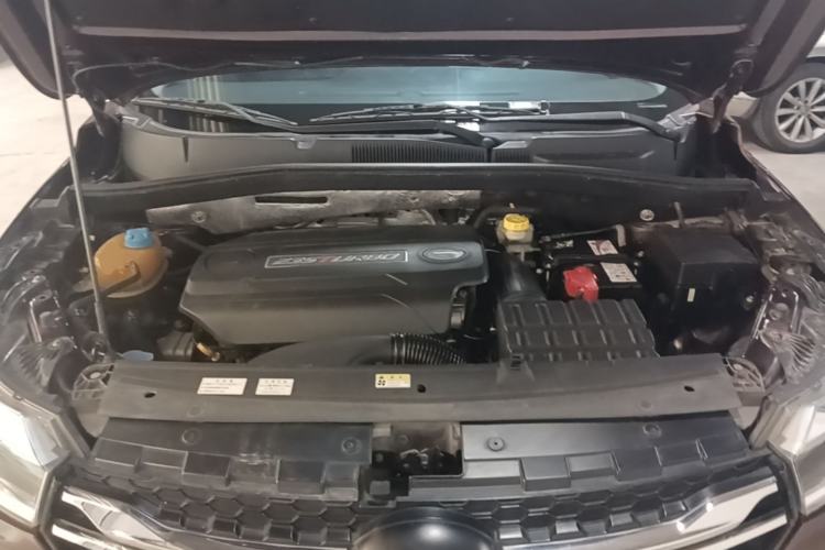 Used GAC Trumpchi GS4 2017 235T Automatic Two-Wheel Drive Elite Edition Engine Bay