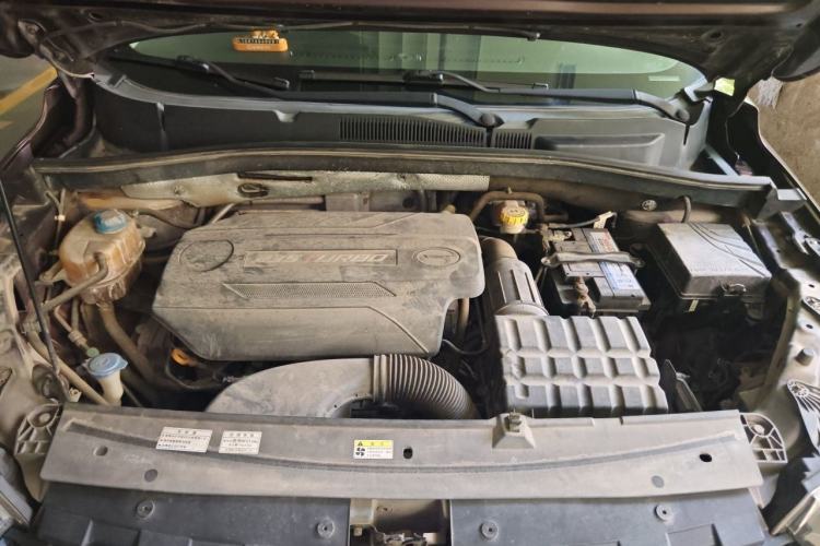 Used GAC Trumpchi GS4 2017 235T Automatic Two-Wheel Drive Luxury Smart Connectivity Version Engine Bay