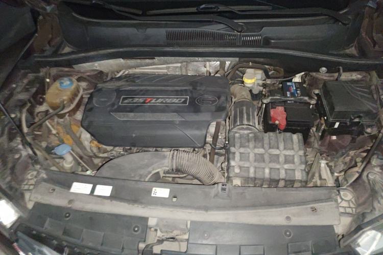 Used GAC Trumpchi GS4 2017 235T Automatic Two-Wheel Drive Luxury Smart Connectivity Version Engine Bay